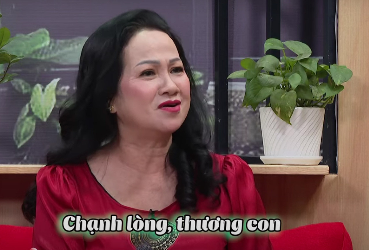 Dua con gai ve nha chong, lang nguoi thay gia canh chu re