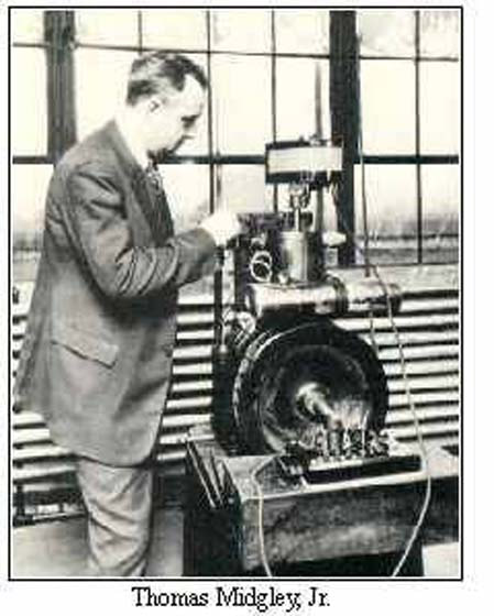 Mặc dù xăng pha chì đã bị loại bỏ dần ở Mỹ từ năm 1996 và cuối cùng bị cấm trên toàn thế giới vào năm 2021, hậu quả của nó vẫn còn kéo dài. Nửa dân số Mỹ hiện nay từng tiếp xúc với mức chì nguy hiểm khi còn nhỏ.