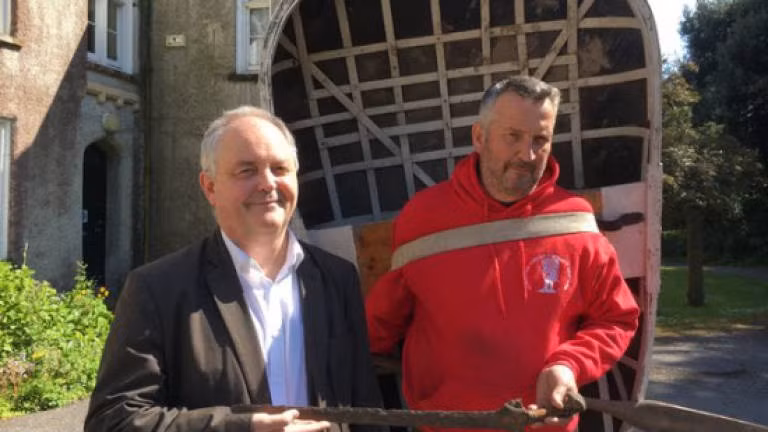 Evans nhận định thanh kiếm có thể rơi từ một con tàu hoặc là hung khí bị ném xuống sông từ xa xưa. Hiện bảo tàng đang chờ thêm thông tin từ bảo tàng ở London để có thêm chi tiết về nguồn gốc và lịch sử của thanh kiếm.