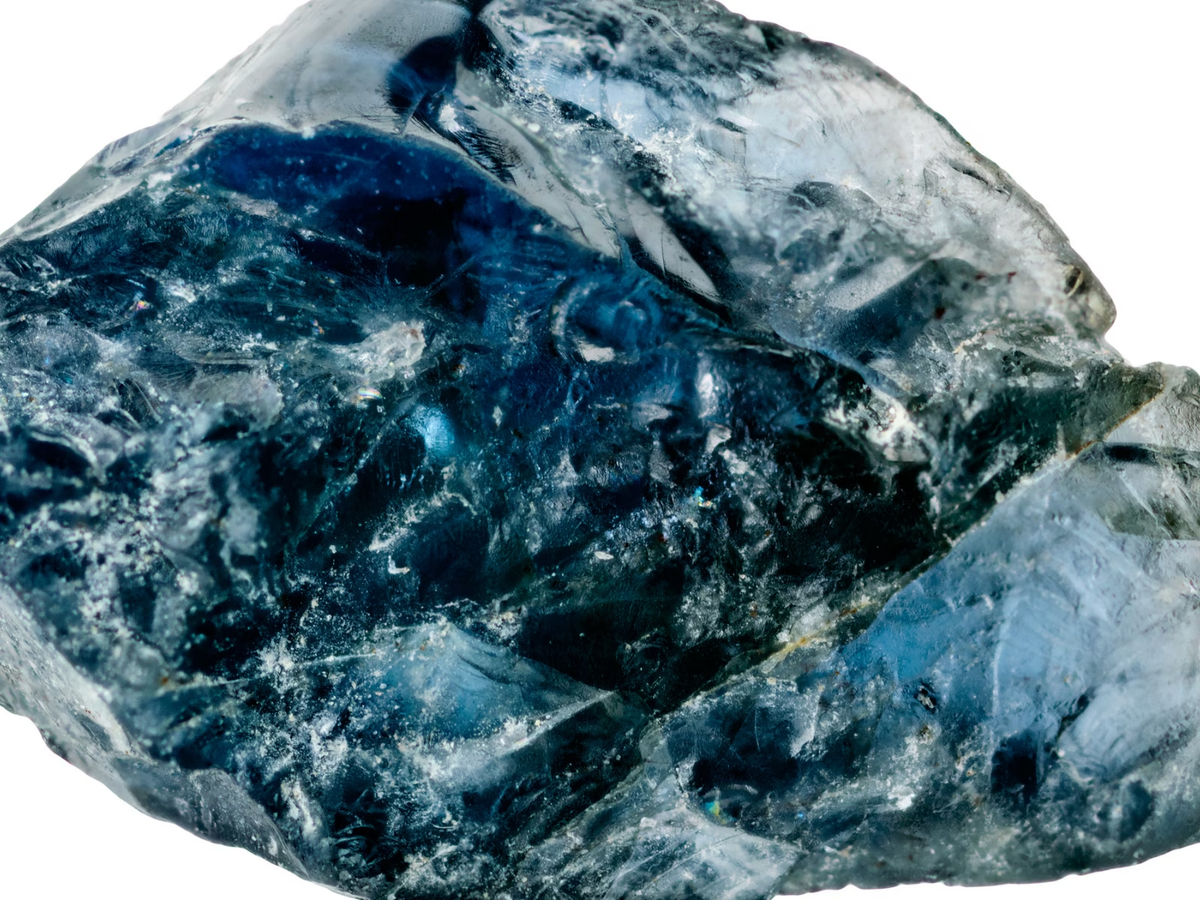 Khối đá đã được đặt tên là "Serendipity Sapphire" và được ước tính có giá trị lên đến 100 triệu USD (tương đương hơn 2000 tỷ đồng).