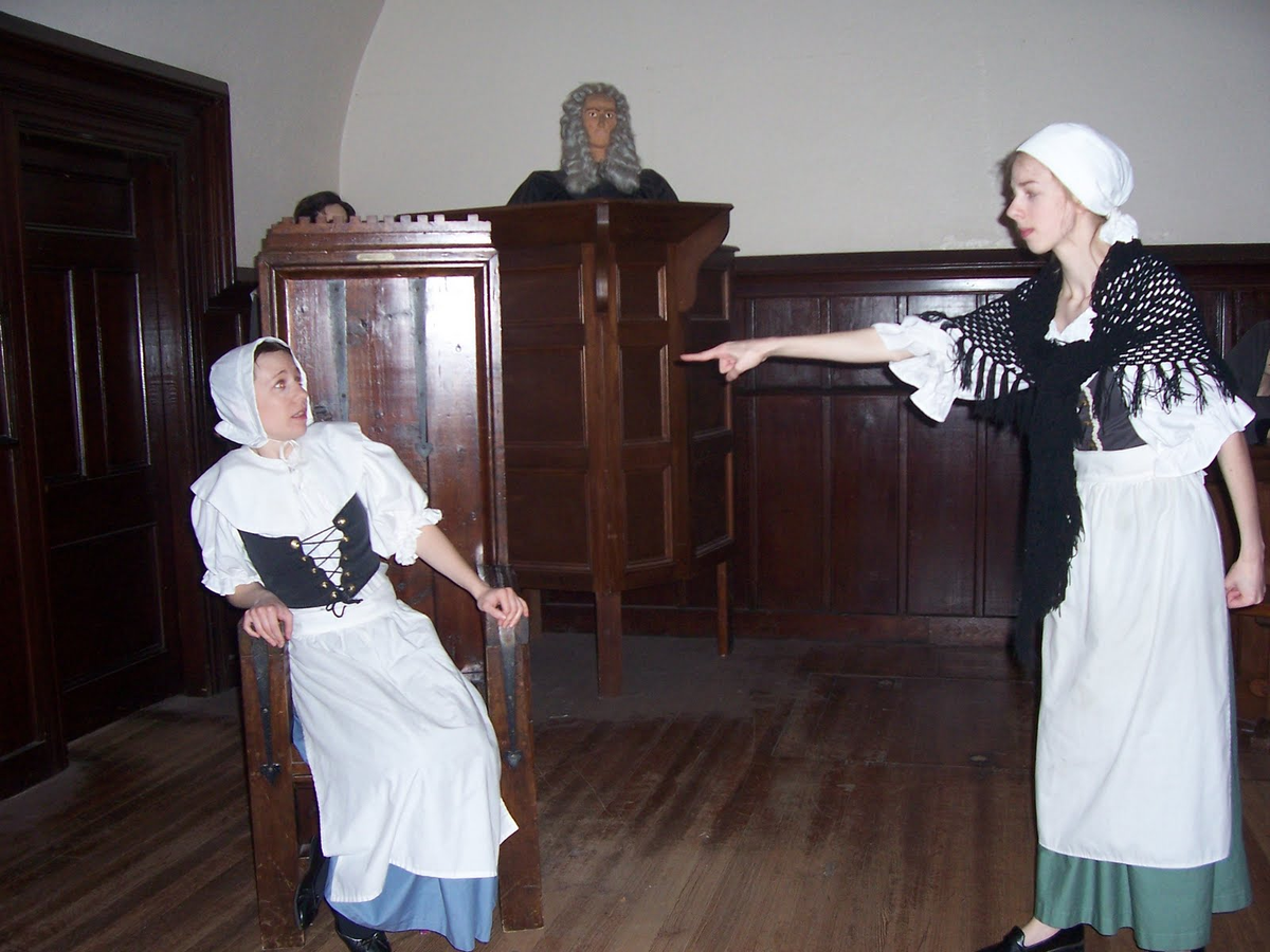 Hiện nay, Salem có Bảo tàng Phù thủy và Bảo tàng Peabody Essex lưu giữ tài liệu về các phiên tòa xử phù thủy, thu hút nhiều khách du lịch.