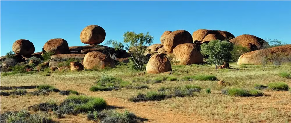Tên tiếng Anh của nơi này bắt nguồn từ một nhận xét của John Ross, một nhà thám hiểm người Scotland, trong chuyến thám hiểm năm 1870.