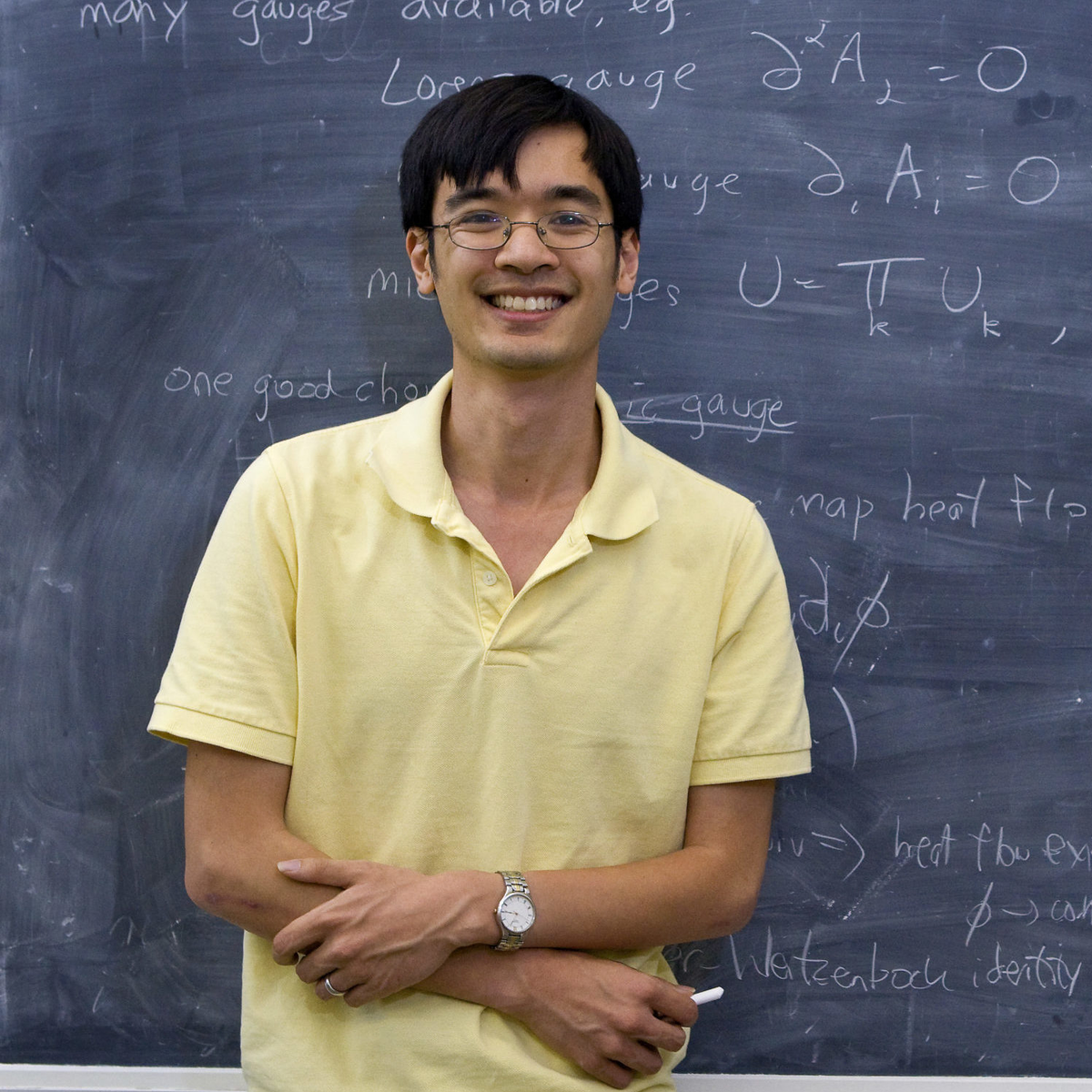 4. Terence Tao: Với chỉ số IQ từ 220 - 230, Tao là một nhà toán học nổi tiếng với nhiều cống hiến trong lĩnh vực này.