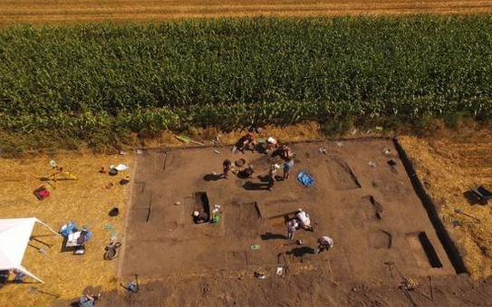 Đây là một minh chứng lịch sử cho sự lan truyền của niềm tin về xác sống trong thời kỳ dịch bệnh và sự hoảng loạn.