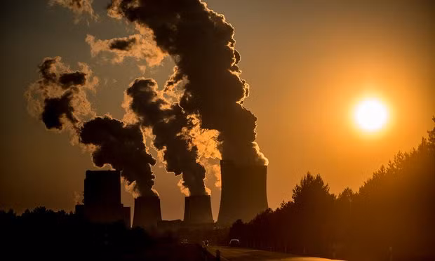 Qua phân tích hóa học, họ phát hiện tốc độ tăng CO2 ngày nay nhanh hơn 10 lần so với bất kỳ thời điểm nào khác trong 50.000 năm qua, chủ yếu do khí thải từ hoạt động của con người.