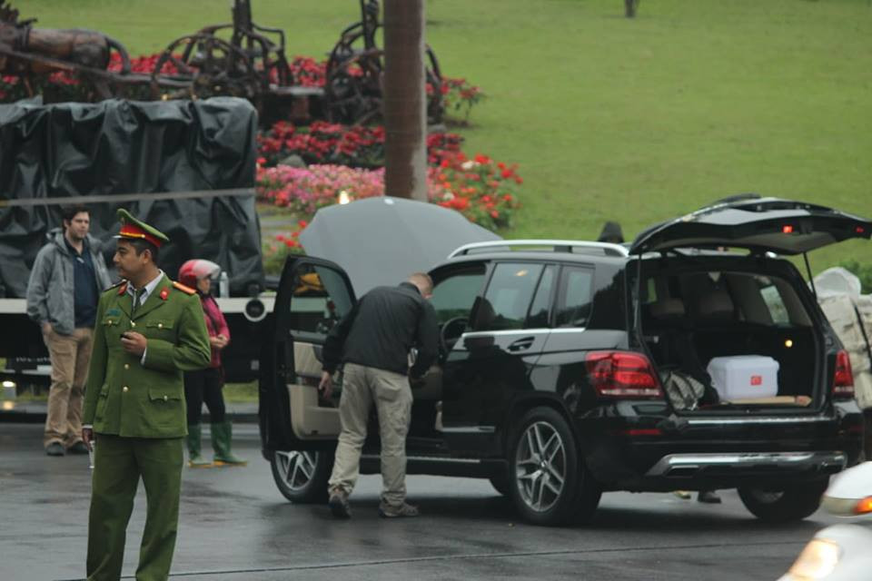 Từng ngóc ngách nhỏ đều được kiểm tra thật kỹ.