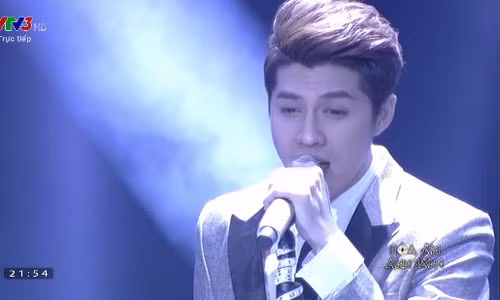 Maya bat ngo hon Quang Dang tren san khau The Remix 2016-Hinh-5