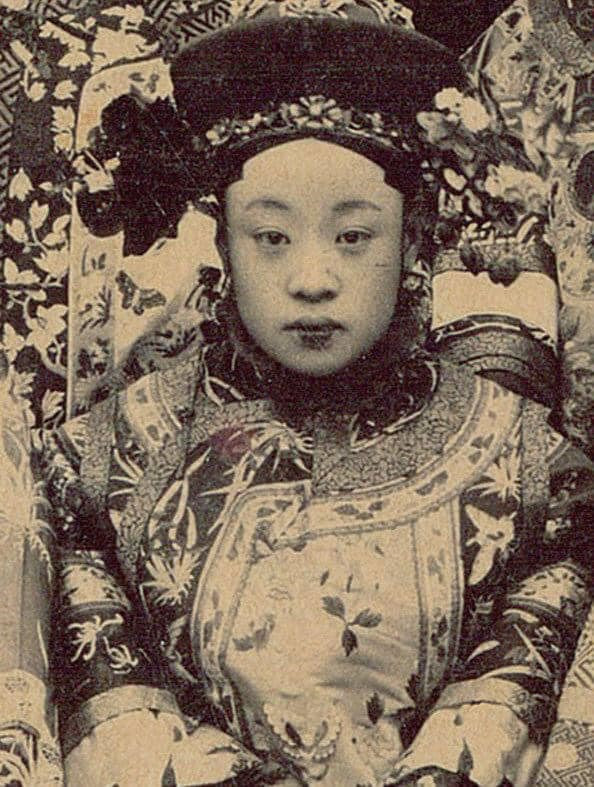 Tái Phong Phúc Tấn Qua Nhĩ Gia Thị - Tên thật: Ấu Lan, mẹ của Hoàng Đế Phổ Nghi. Ảnh: Baidu