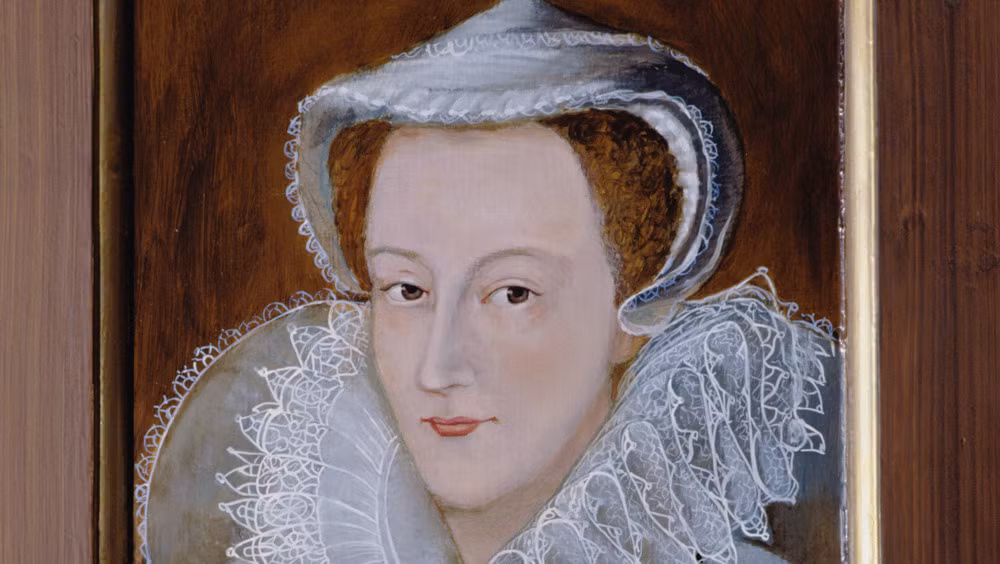 Mary Stuart (1542 - 1587) trở thành Nữ hoàng Scotland từ khi mới 6 ngày tuổi. Sở dĩ bà trở thành người đứng đầu đất nước khi còn nhỏ tuổi như vậy là vì vua cha đột ngột qua đời vì một căn bệnh bí ẩn.