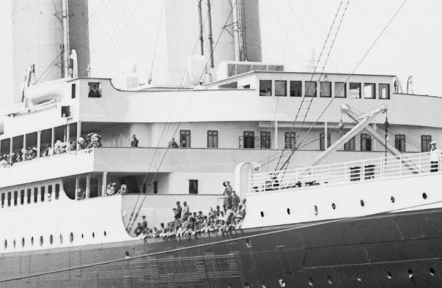 Sau khi Thế chiến 1 nổ ra, tàu RMS Lusitania là một trong số ít tàu chở khách chạy tuyến Đại Tây Dương.