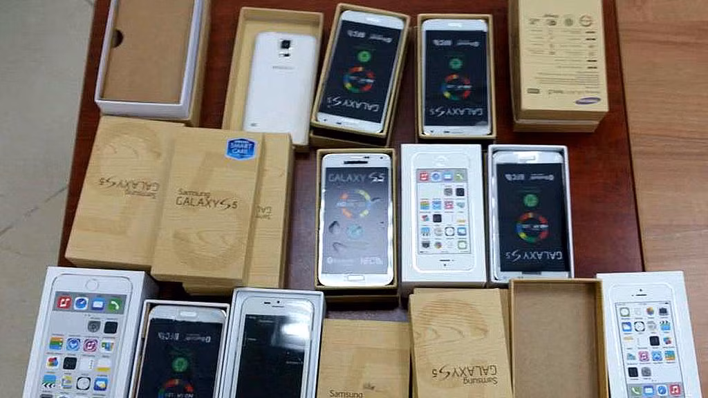 Kể từ khi smartphone bước vào kỷ nguyên mạng 5G, nhiều mẫu điện thoại thông minh bị làm giả cũng dán nhãn 5G.