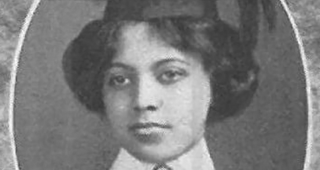 Vào năm 1916, bà Alice Ball qua đời do những biến chứng vì hít phải khí chlorine trong một sự cố ở phòng thí nghiệm. Khi ấy, bà mới 24 tuổi.