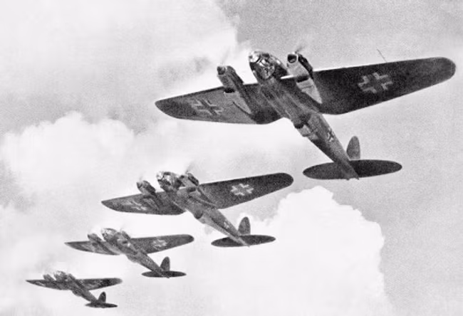 Phi công làm nhiệm vụ tự sát của Đức quốc xã sử dụng chủ yếu máy bay Messerschmitt Bf-109 và Focke-Wulf Fw-190.