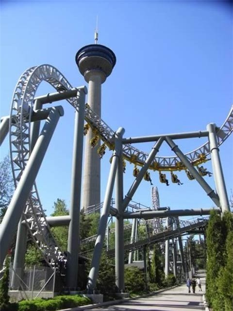 Tháp Nasinneula (Phần Lan). Tháp Nasinneula với chiều cao 168m được xem là cấu trúc đứng cao nhất ở Phần Lan, đồng thời cũng là tòa quan sát cao nhất ở các nước Bắc Âu.