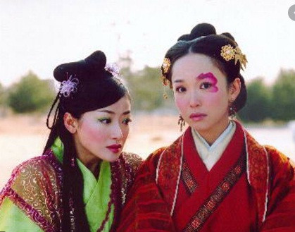 Nhờ vậy, nước Tề trở nên hưng thịnh, giàu có và hùng cường. Đặc biệt, Chung Vô Diệm giúp chồng bày mưu kế đánh tan liên quân hai nước Tần - Yên. Nhờ vậy, người dân nước Tề có cuộc sống ấm no, hạnh phúc.