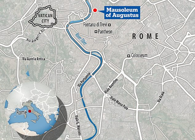 Kể từ đó về sau, công trình bị lãng quên và ngày càng xuống cấp. Để bảo tồn di tích này, giới chức trách Rome thực hiện dự án trùng tu kéo dài 3 năm. Vì vậy, lăng mộ của hoàng đế Augustus hiện khoác lên mình diện mạo mới thu hút khách du lịch ghé thăm.