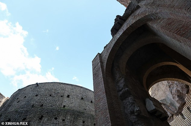 Ngoài hoàng đế Augustus, nơi an nghỉ của ông cũng là nơi chôn cất những vị vua La Mã kế tiếp như: Tiberius, Caligula và Claudius.