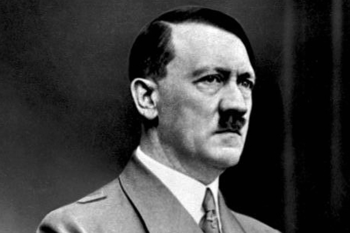 Một điều gây bất ngờ là cháu trai của nhà độc tài Hitler - William Hitler phục vụ trong Hải quân Mỹ hồi Chiến tranh thế giới 2. Theo đó, William đứng ở bên kia chiến tuyến, đối đầu với người chú độc tài.
