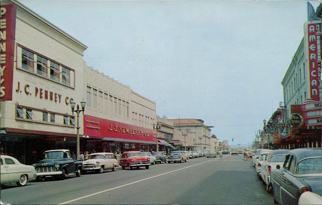 Đường phố ở Bellingham, Washington thông thoáng, sạch sẽ và hiện đại góp phần nâng cao đời sống của người dân.