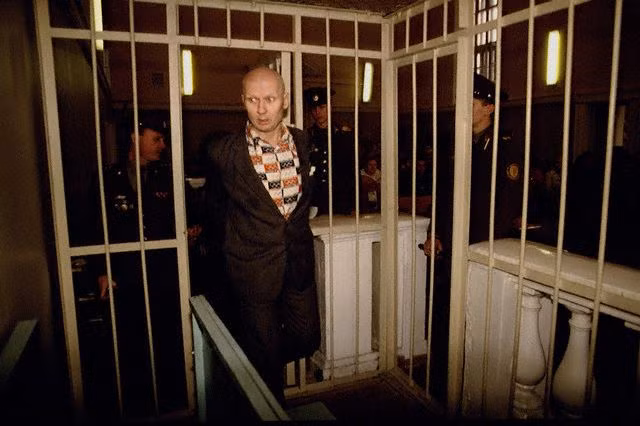 Kết thúc phiên tòa, Chikatilo nhận 42 án tử hình và bị xử tử vào tháng 2/1994.