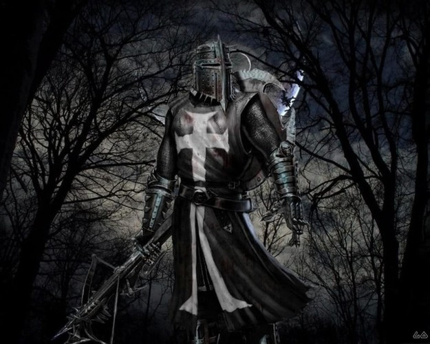 Khi trở thành quý tộc hay lãnh chúa, hiệp sĩ tiếp tục làm giàu cho bản thân bằng cách thu thuế bảo vệ các hộ gia đình trong vùng.