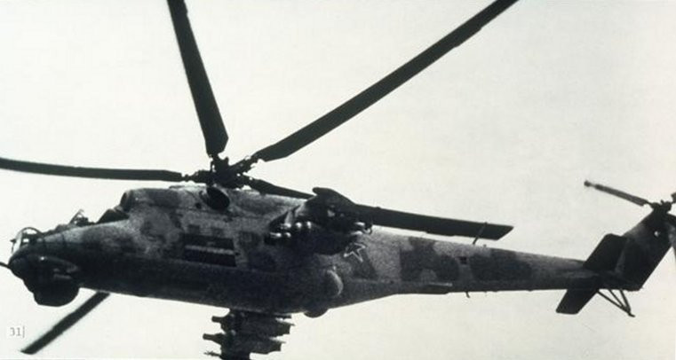 Tương tự như Galina, Ludmila có niềm đam mê cháy bỏng với những chiếc máy bay. Bà lớn lên gần một sân bay và được cha khuyến khích tham gia một câu lạc bộ hàng không.