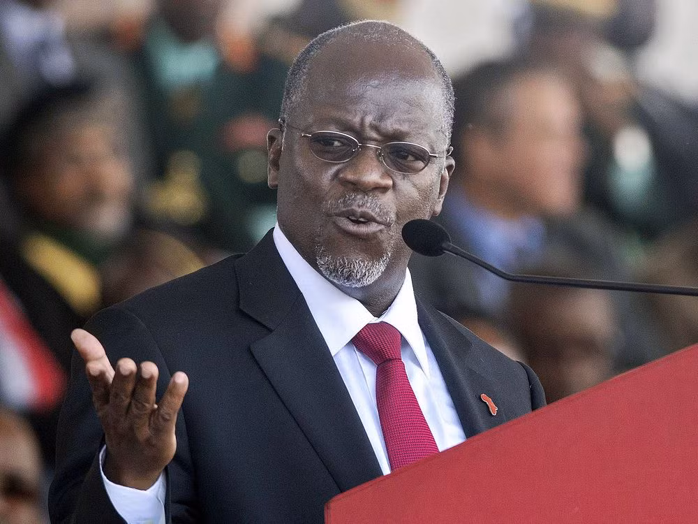 Sinh ngày 29/10/1959 tại vùng Chato phía bắc Tanzania, Tổng thống Magufuli từng là giáo viên dạy toán và hóa học. Tiếp đến, ông trở thành nhà hóa học công nghiệp và lấy bằng tiến sĩ Đại học Dares Salaam năm 2009.