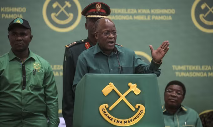 Tổng thống Magufuli được biết đến là tín đồ Công giáo trung thành. Ông thích hát trong ca đoàn nhà thờ và chơi các loại trống truyền thống của dân tộc.