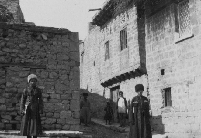 Đây cũng là lý do Derbent trở thành vị trí quan trọng mà nhiều nền văn minh, đế chế muốn chinh phục và nắm quyền kiểm soát.