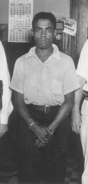 Bethea gây án vào ngày 7/6/1936. Không chỉ giết người, gã tội phạm này còn lấy đi một số trang sức giá trị trong nhà của nạn nhân.