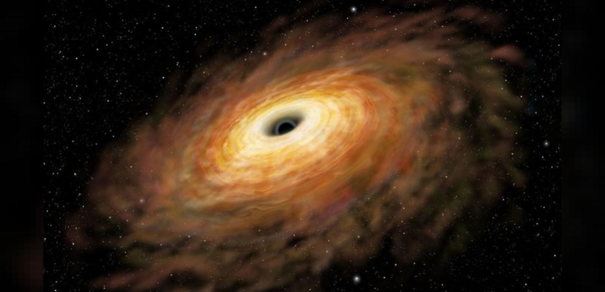 Thêm nữa, siêu hố đen có trọng lượng gấp hàng triệu lần so với khối lượng của Mặt trời nên việc di chuyển là điều không hề dễ dàng. Nó đòi hỏi phải có một lực khổng lồ để có thể di chuyển trong vũ trụ.