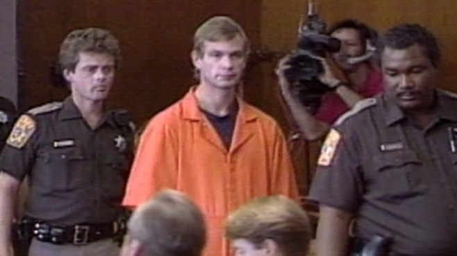 Trong thời gian thụ án tù, Dahmer bị tù nhân Christopher Scarver giết chết. Vụ việc xảy ra vào năm 1994.