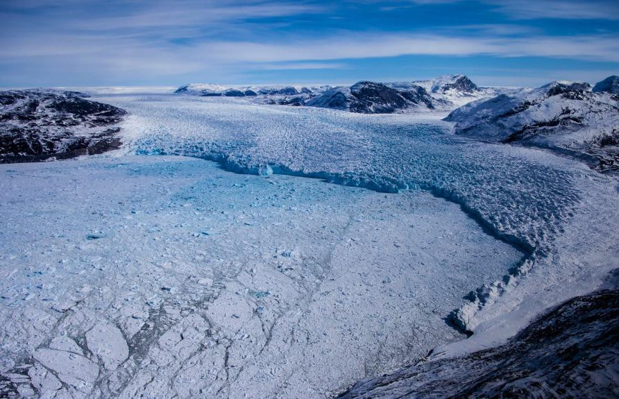 Việc làm này cung cấp thông tin cho các nhà khoa học về khí hậu trong quá khứ và một số bí mật khác.
