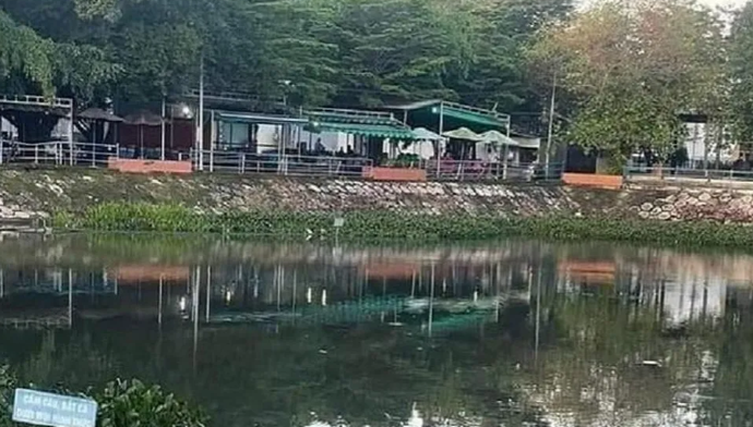  Phát hiện thi thể người đàn ông nổi trên mặt hồ: Sáng 9/9, người dân địa phương phát hiện thi thể một người đàn ông nổi trên mặt hồ tại trung tâm thị trấn Trảng Bom (huyện Trảng Bom, Đồng Nai). Bước đầu, Công an huyện Trảng Bom xác định nạn nhân tên N.L.T.M (33 tuổi, ngụ thị trấn Trảng Bom). Theo thông tin gia đình nạn nhân cung cấp, người này bỏ nhà đi đã ba ngày không liên lạc được. Trước đó, nạn nhân có vay tiền qua app online và liên tục bị các đối tượng đòi nợ.