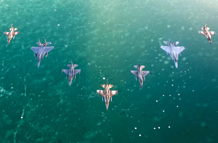 Cuộc tập trận lớn nhất Không quân Israel mang mật danh Blue Flag 2015 có sự tham gia của cả Không quân Mỹ, Ba Lan và Hy Lạp.