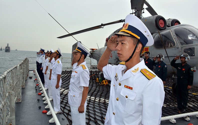 Hải quân Việt Nam tham gia lễ duyệt binh kỷ niệm 50 năm thành lập Asean trong năm 2017 tại Thái Lan. Nguồn ảnh: Hải quân Việt Nam.