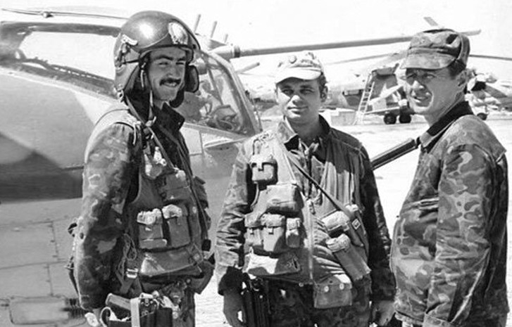 Một phi công Liên Xô bị bắn hạ khi đang thực hiện nhiệm vụ ở Afghanistan năm 1987 vừa được tìm thấy một cách tình cờ tại một ngôi làng hẻo lánh ở Afghanistan. Người phi công này đã bị "đóng dấu" mất tích hơn 30 năm nay kể từ khi ông bị bắn hạ và đồng đội của ông không tìm thấy xác.