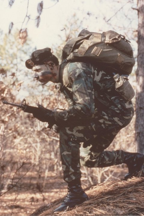 Ngoài ra, Lục quân Mỹ còn tham gia một loạt các cuộc chiến tranh nhỏ lẻ khác, chủ yếu là do Mỹ gây sự kể từ sau Chiến tranh Việt Nam bao gồm cuộc chiến ở Grenada năm 1983, Chiến tranh Panama năm 1989, chiến tranh Haiti năm 1994, Balkan cuối năm 1990 rồi tới các cuộc chiến tranh Iraq, chiến tranh Afghanistan trong thế kỷ 21,... Nguồn ảnh: BI.