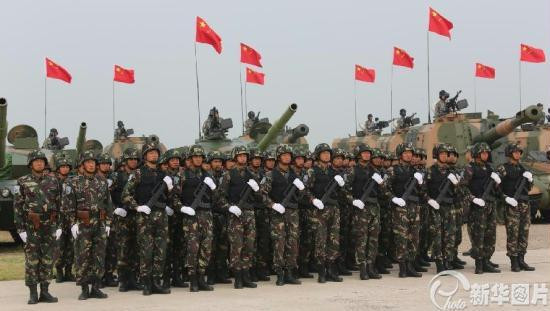 Sau khi được kết nạp thêm Uzbekistan, tổ chức này chính thức trở thành một liên minh bán quân sự, chịu trách nhiệm về vấn đề an ninh xuyên biên giới giữa các nước tham gia, đặc biệt là trong vấn đề chống tội phạm ma túy, chủ nghĩa khủng bố và ly khai. Nguồn ảnh: Chinanews.