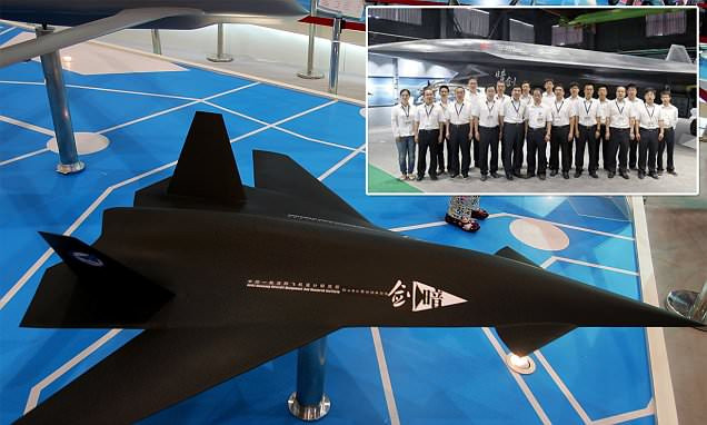 Máy bay chiến đấu không người lái "Hắc Đao" của Trung Quốc. Ảnh: Tube.