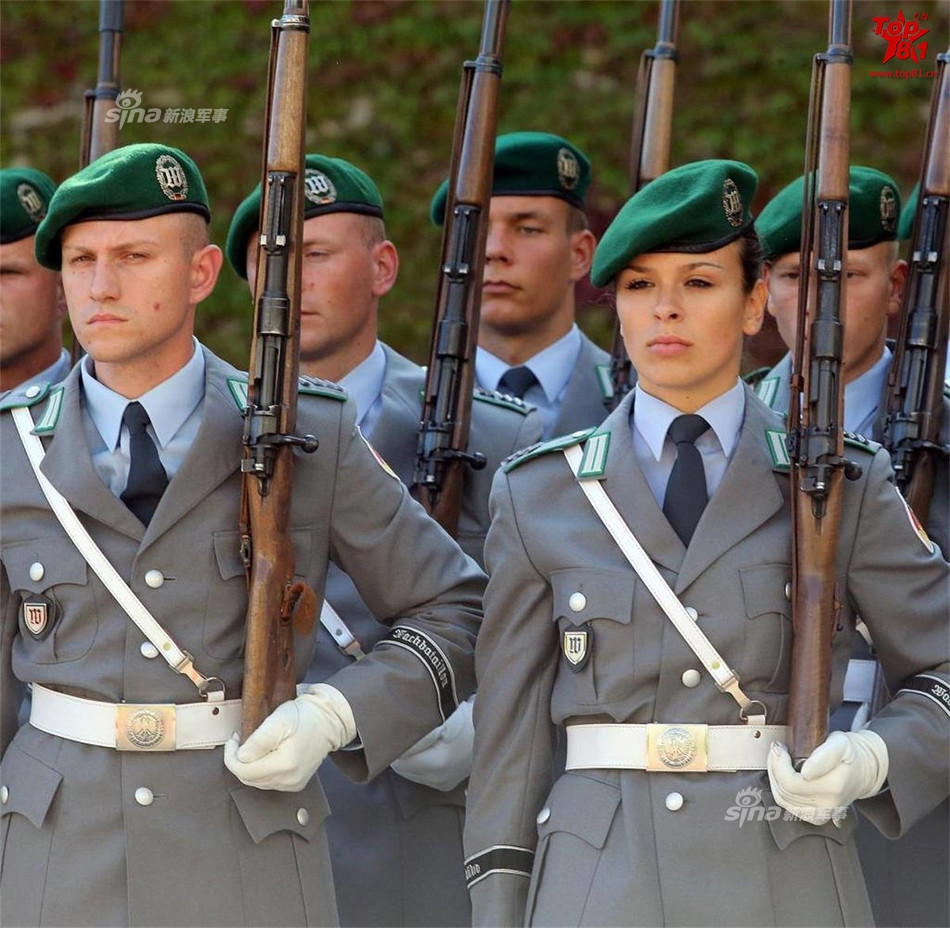 Nữ quân nhân Đức trong lực lượng cảnh vệ. Nguồn ảnh: Sina.