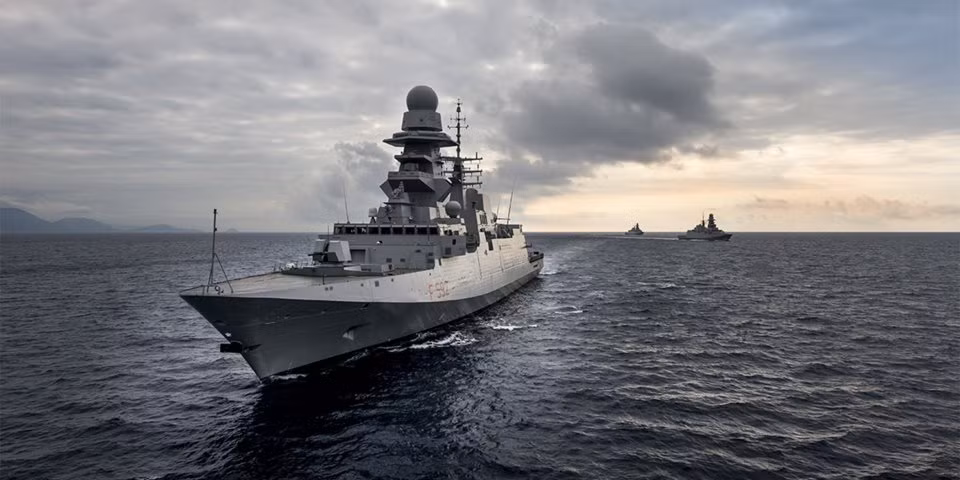 Mang tên Fincantieri's FREMM Alpino hay còn được gọi tắt là Alpino. Đây là một trong số 5 khinh hạm được coi là hiện đại nhất thế giới ngày nay được đóng theo lớp FREMM - lớp khinh hạm rất có thể sẽ được phục vụ trong Hải quân Mỹ trong tương lai. Nguồn ảnh: BI.