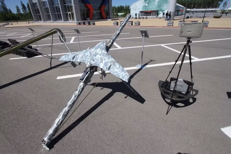 Máy bay không người lái Eleron-3SV được sản xuất bởi tập đoàn Enix của Kazan. Đây là một trong những loại UAV đầu tiên được sử dụng bởi quân đội Nga. Nguồn ảnh: ExpoRu.
