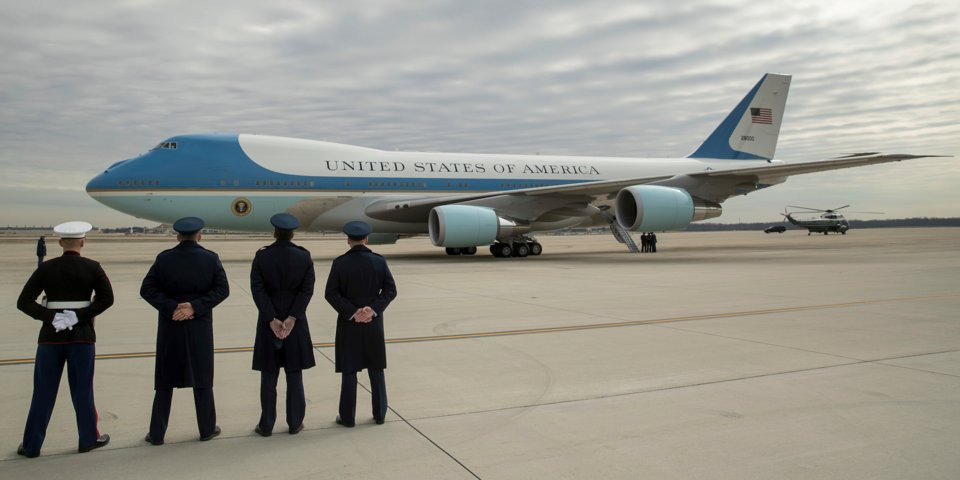 Như thường lệ, lựa chọn duy nhất của Tổng thống Mỹ Donald Trump khi tới Singapore tham dự thượng đỉnh Mỹ-Triều lần này vẫn là chiếc Không Lực Một (Air Force One). Nguồn ảnh: BI.