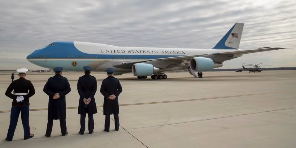 Như thường lệ, lựa chọn duy nhất của Tổng thống Mỹ Donald Trump khi tới Singapore tham dự thượng đỉnh Mỹ-Triều lần này vẫn là chiếc Không Lực Một (Air Force One). Nguồn ảnh: BI.