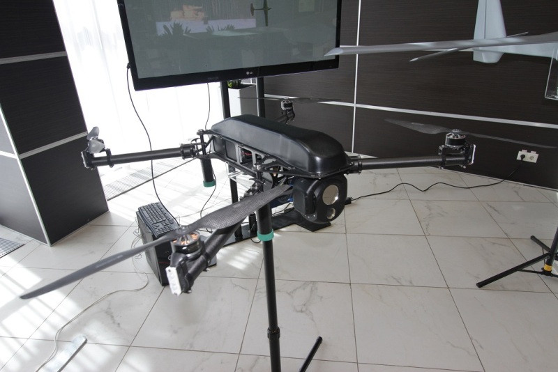 Máy bay không người lái bốn cánh quạt loại K-0107. Nguồn ảnh: ExpoRu.