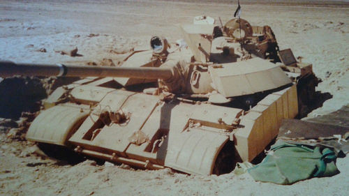 Trong cuộc chiến tranh Vùng vịnh, những chiếc xe tăng T-55 Enigma này đã chiếm được ưu thế khi đối đầu với bộ binh đối phương trên chiến trường, đặc biệt là khi những thứ vũ khí chống tăng bộ binh phổ biến thời bấy giờ thường dễ dàng bị vô hiệu hóa bởi loại giáp đặc biệt này. Nguồn ảnh: Tanksenyc.
