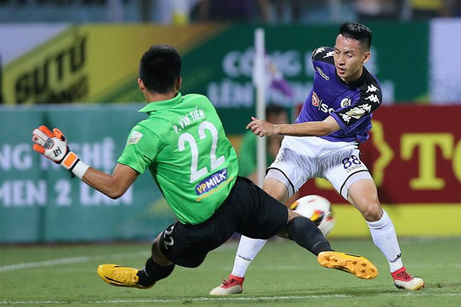 lẫn vị trí người gác đền đang là rào cản khiến HAGL không thể bay cao