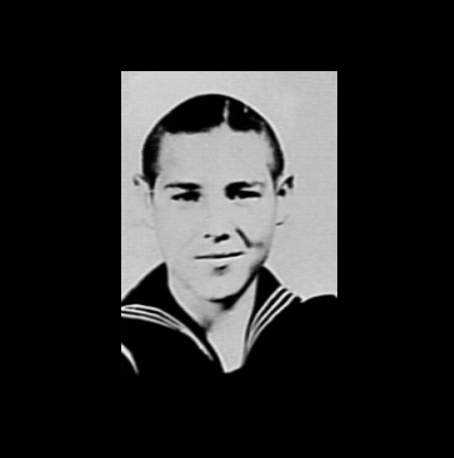 Người lính trẻ nhất phục vụ trong Chiến tranh Thế giới thứ hai là Calvin Graham chỉ 12 tuổi. Ông đã nói dối khi gia nhập Hải quân Mỹ và chỉ bị lộ tẩy khi ông bị thương và phải nằm viện. Nguồn ảnh: WW2.