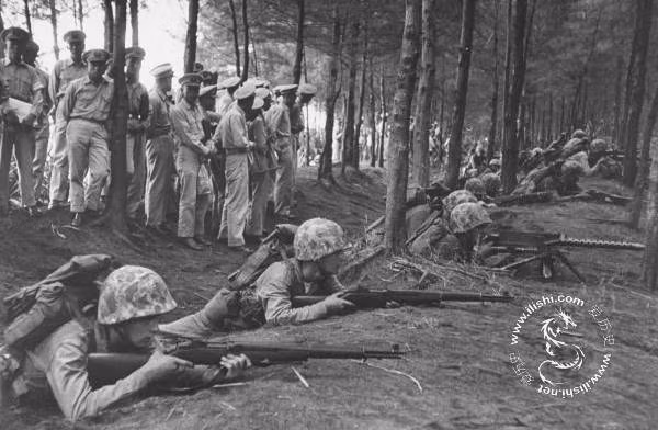 Tổng cộng có 6 hàng không mẫu hạm và 3 tuần dương hạm của Mỹ tham gia cuộc tập trận này cùng 46 tàu tuần tra của Hải quân Đài Loan. Nguồn ảnh: Ilishi.